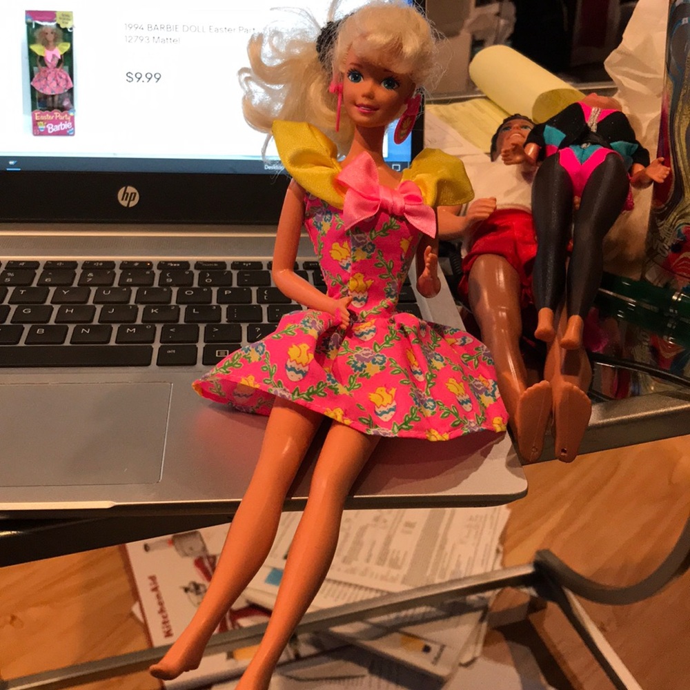 1994 Barbie doll Easter party special edition